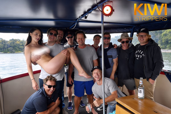 Tauranga Deluxe Stag Boat Cruise