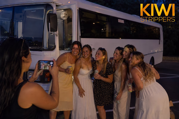 Hamilton Deluxe Hen Party Bus - Event Photo