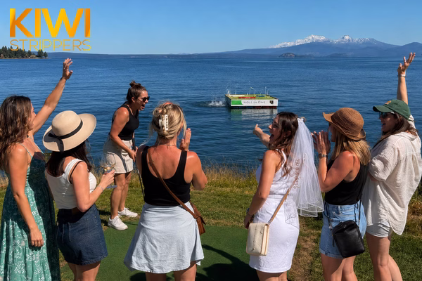 Taupo Hens Hole in 1 Challenge - Uncensored