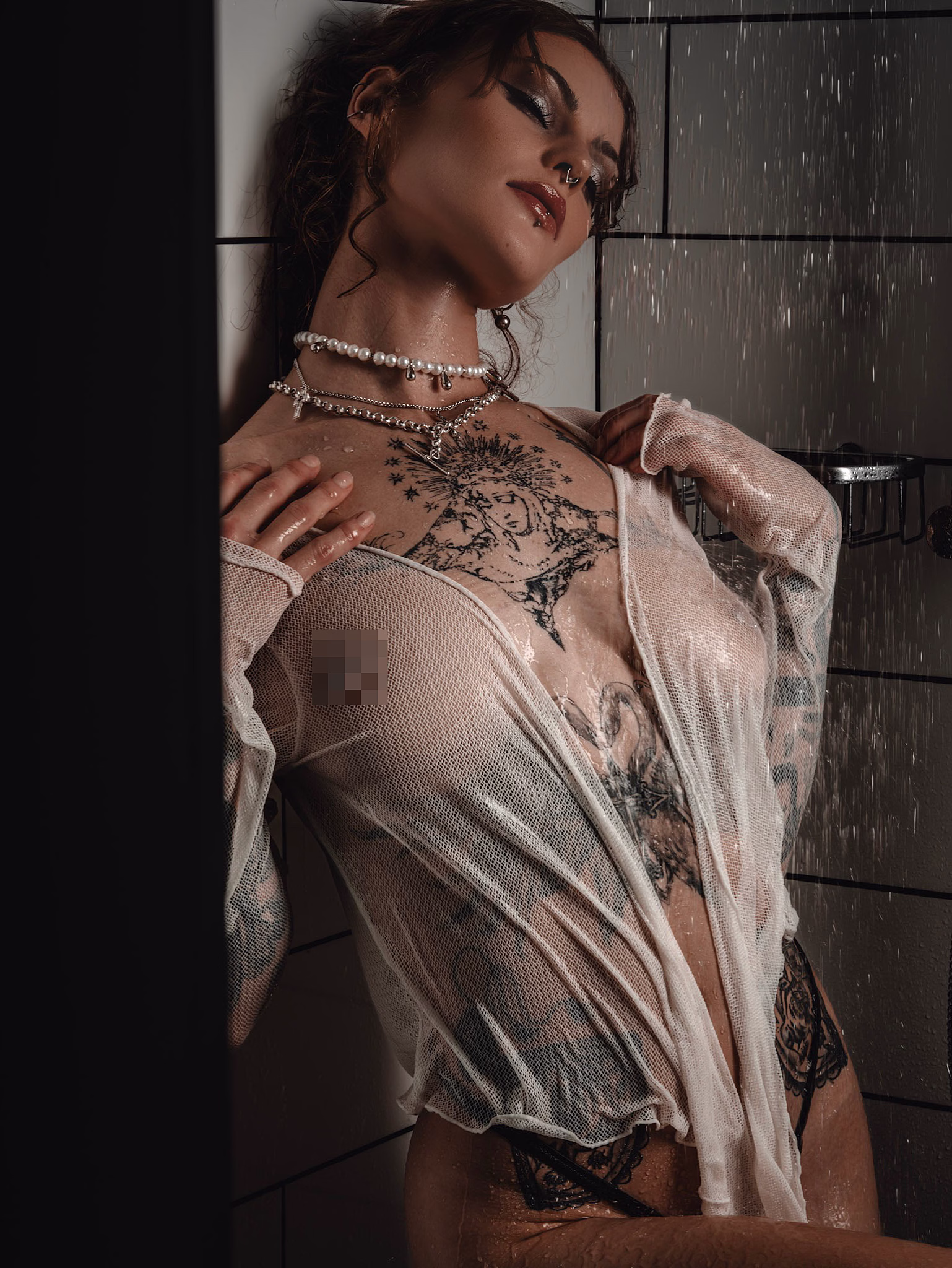 Hazel, Wellington Stripper - Exclusive Photo 1
