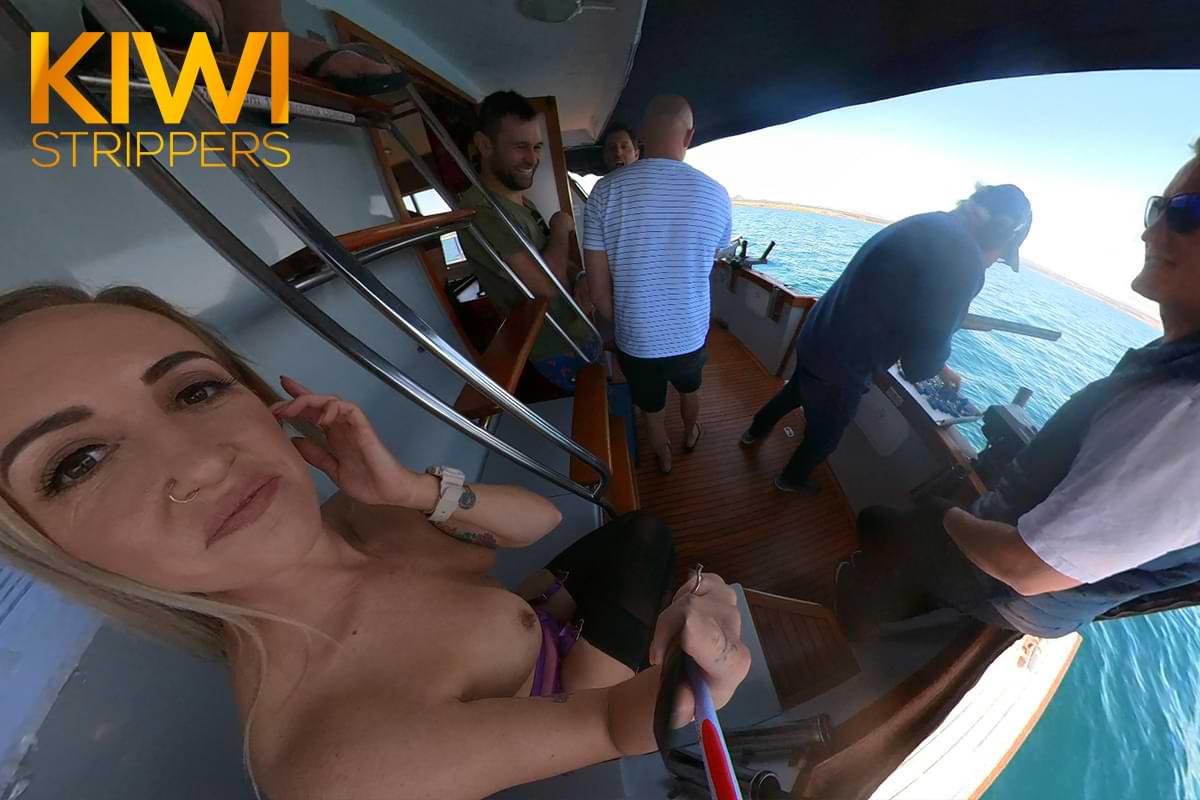 Party Boat - Stag Party Adrenaline Gun Shooting