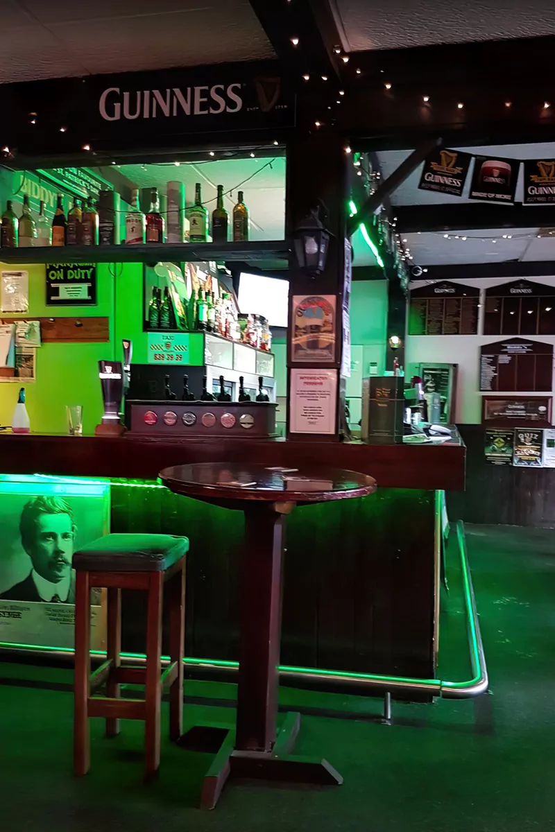 Irish Bars in Hamilton - Diggers